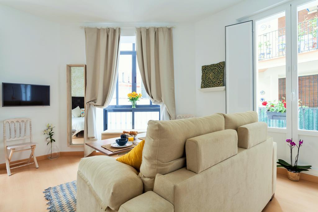 Hostly Acetres 1A Loft In City Center, Comunal Terrace, Fibre,Parking Optional Sevilha Exterior foto