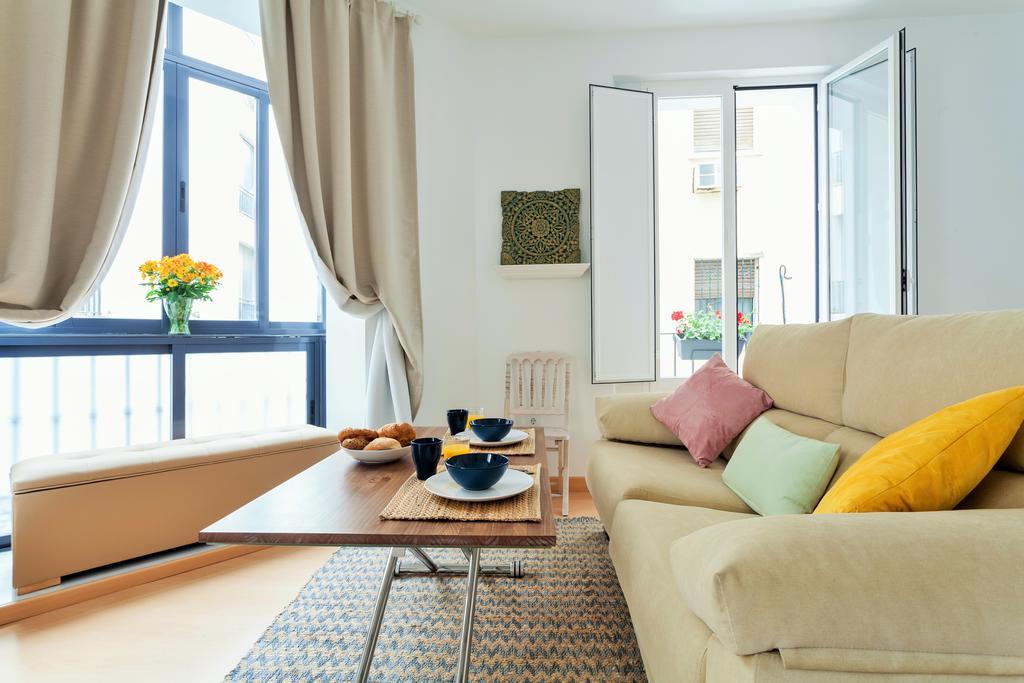Hostly Acetres 1A Loft In City Center, Comunal Terrace, Fibre,Parking Optional Sevilha Exterior foto