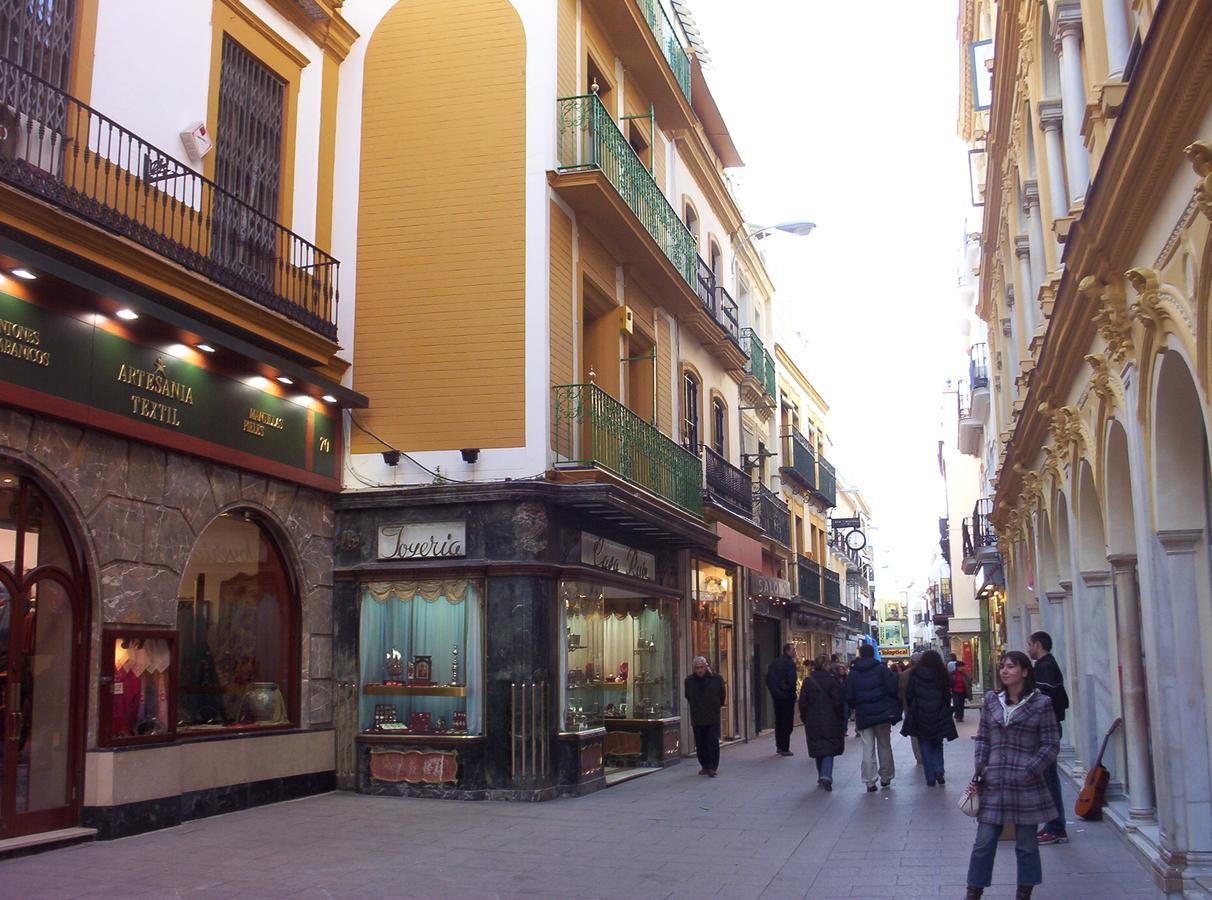 Hostly Acetres 1A Loft In City Center, Comunal Terrace, Fibre,Parking Optional Sevilha Exterior foto